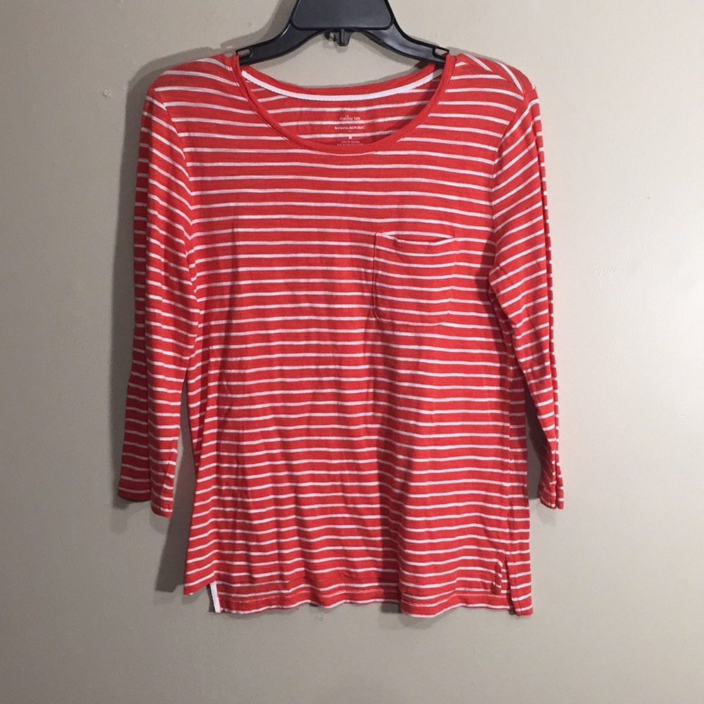 Malibu tee reddish orange color with white stripes